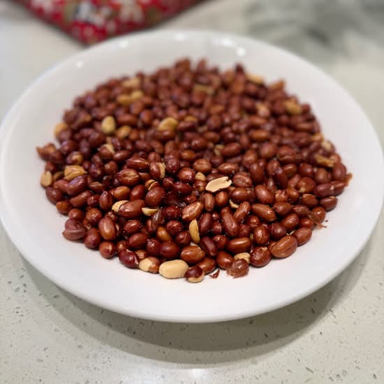 Fried Vinegar Peanuts 油爆花生米